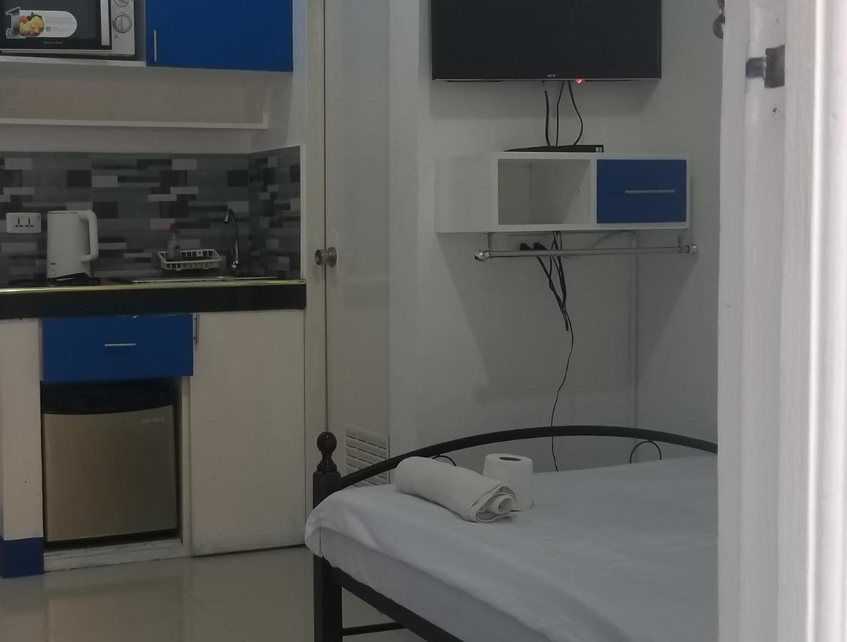 Innsite Room Rentals Pasay Eksteriør bilde